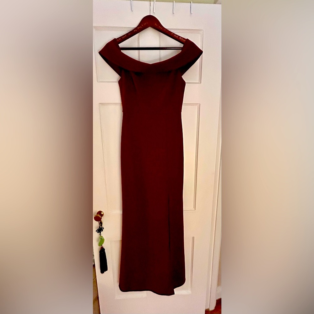 Lulus Aveline Burgundy Off-the-Shoulder Slde Slit Formal Dress